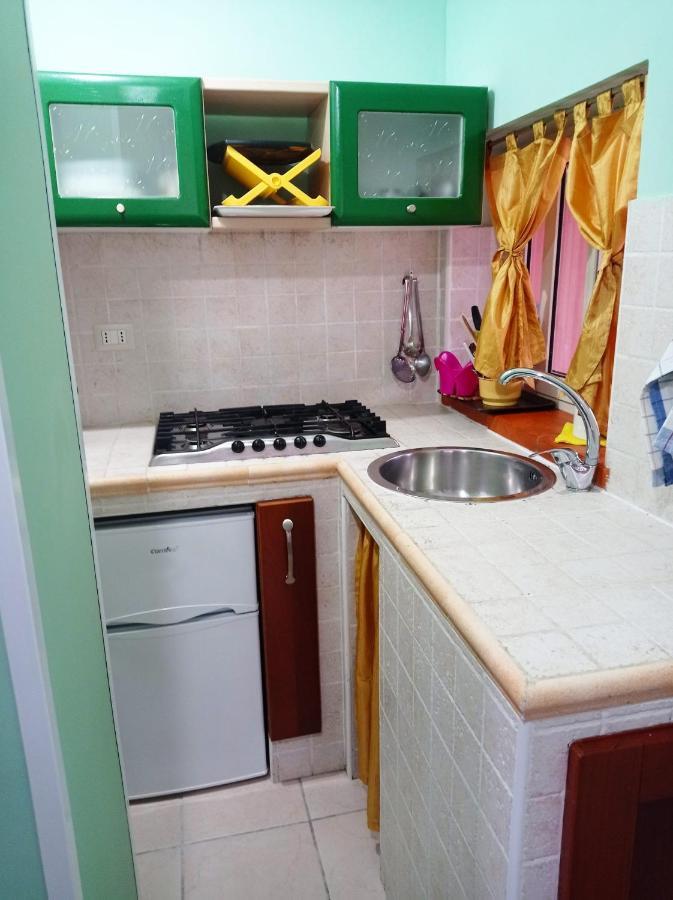 Casa Vacanze Mimose 帕利努罗 外观 照片