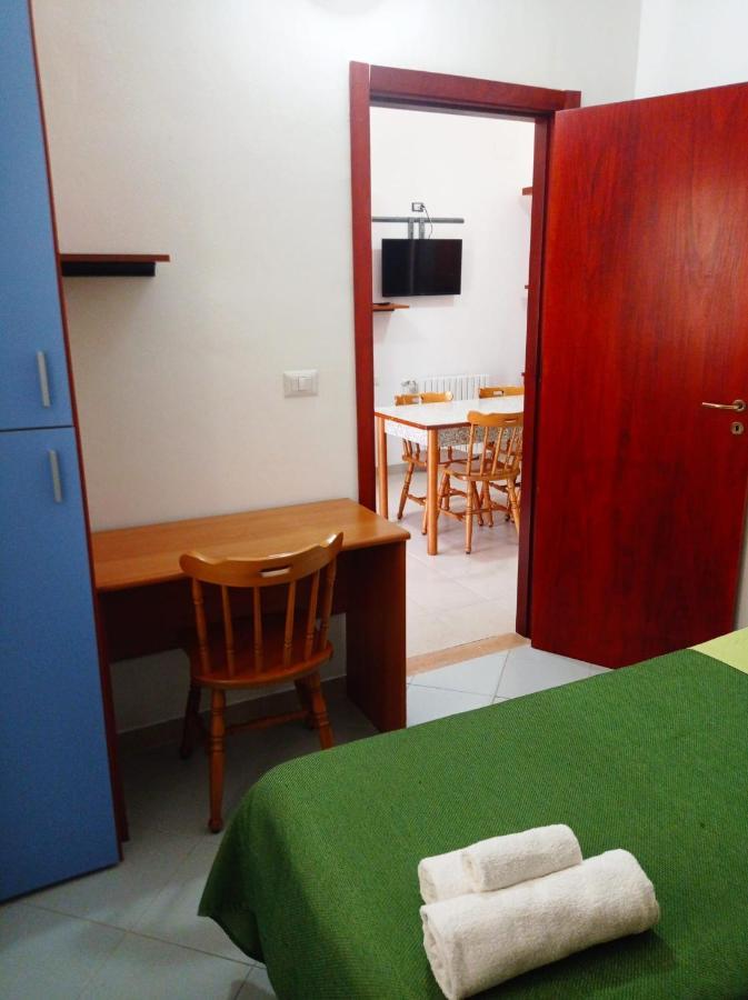 Casa Vacanze Mimose 帕利努罗 外观 照片