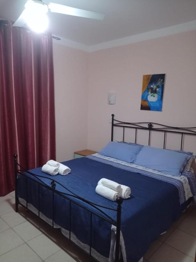Casa Vacanze Mimose 帕利努罗 外观 照片